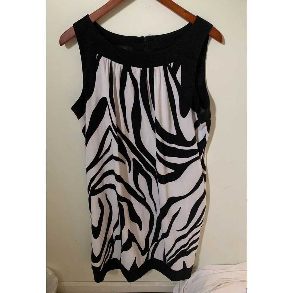Alyx Woman 16 Dress Sheath Dress Sleeveless Black White Geometric Print Pockets - Picture 1 of 5